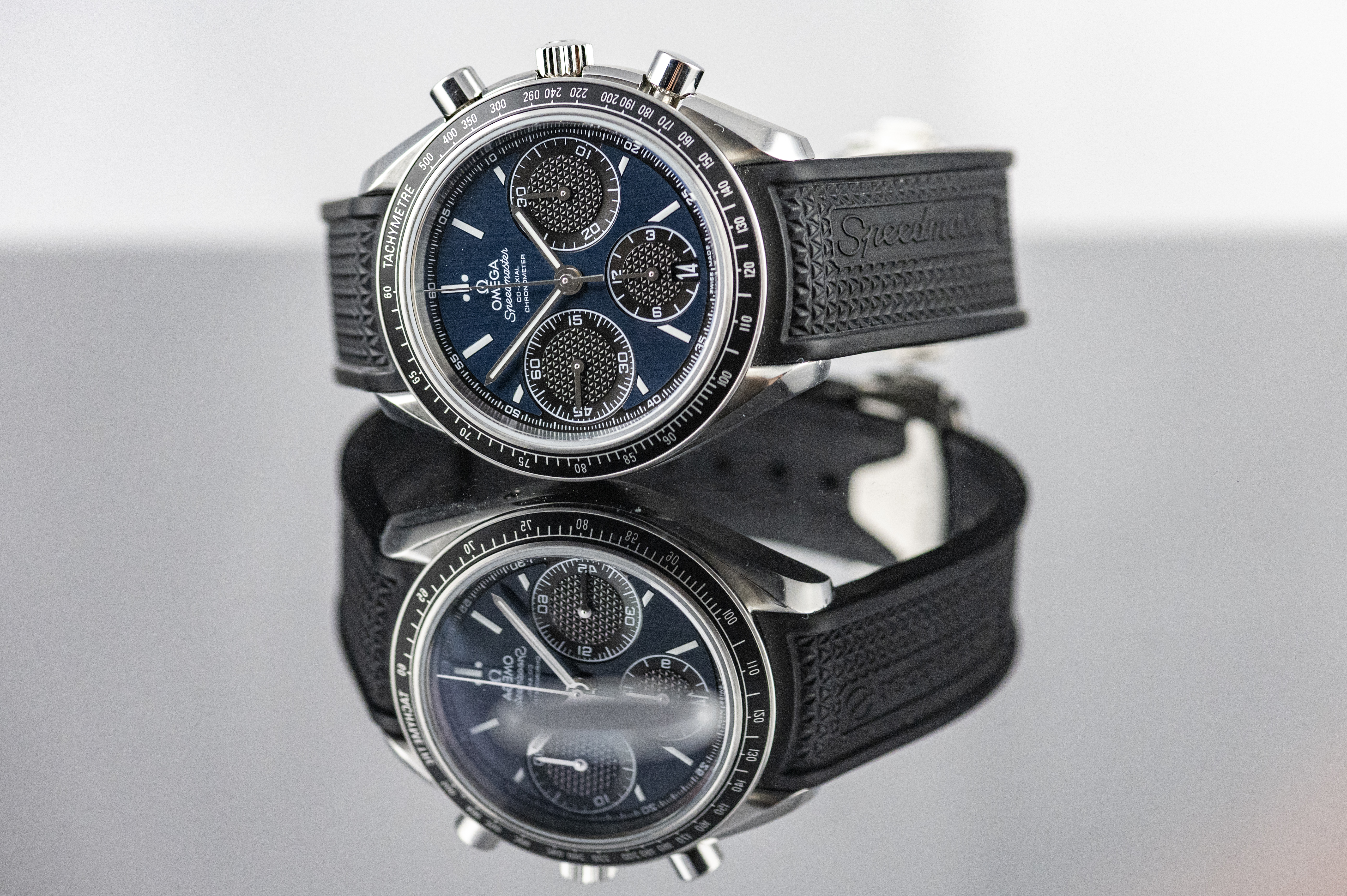 Omega Speedmaster Racing Co Axial Blue dial 326.32.40.50.03.001