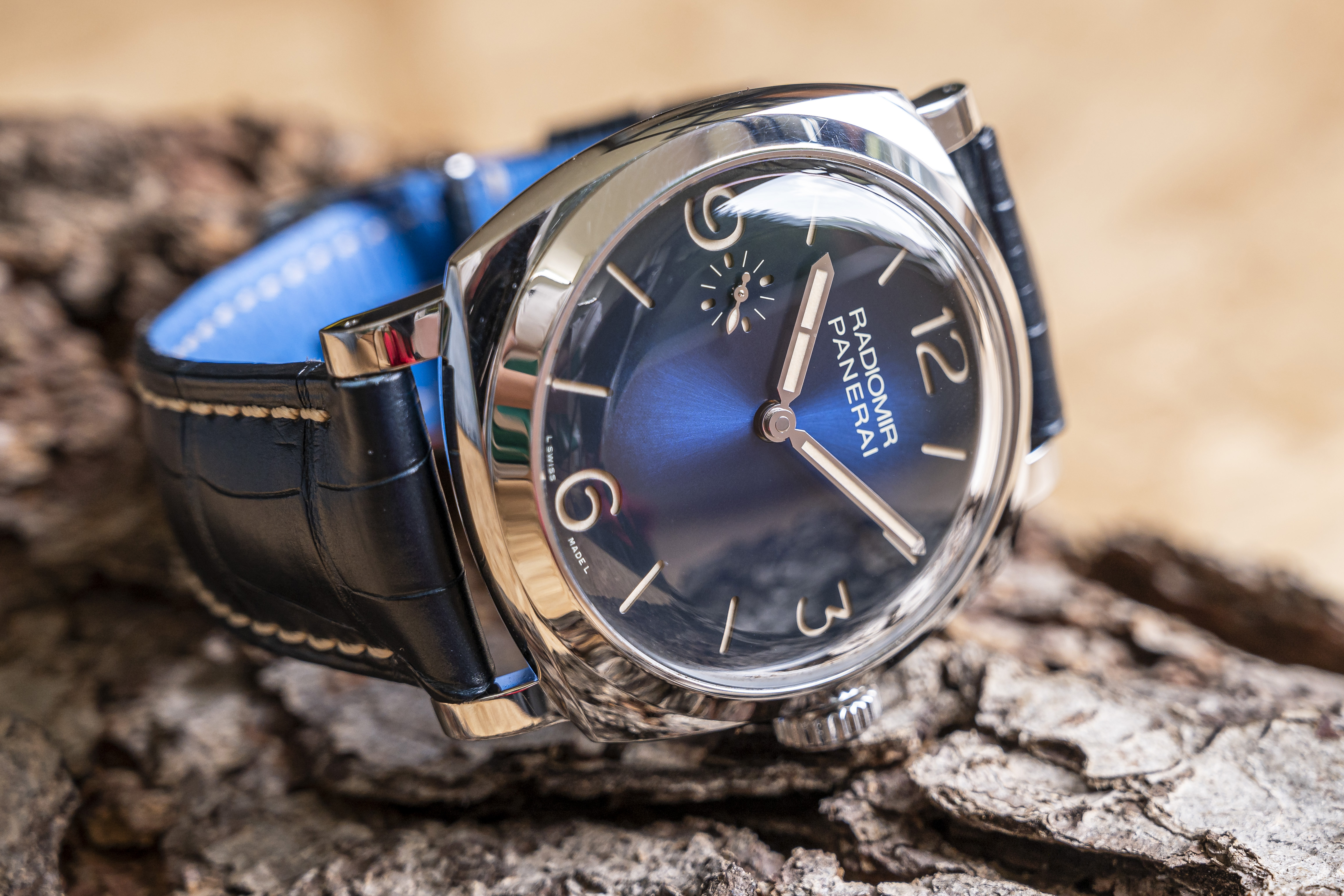 Panerai PAM00932 Radiomir 1940 Mediterraneo Edition blue dial